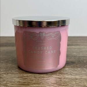 🎄 White Barn “Crushed Candy Cane” 3-Wick Candle – NEW – 14.5 oz
